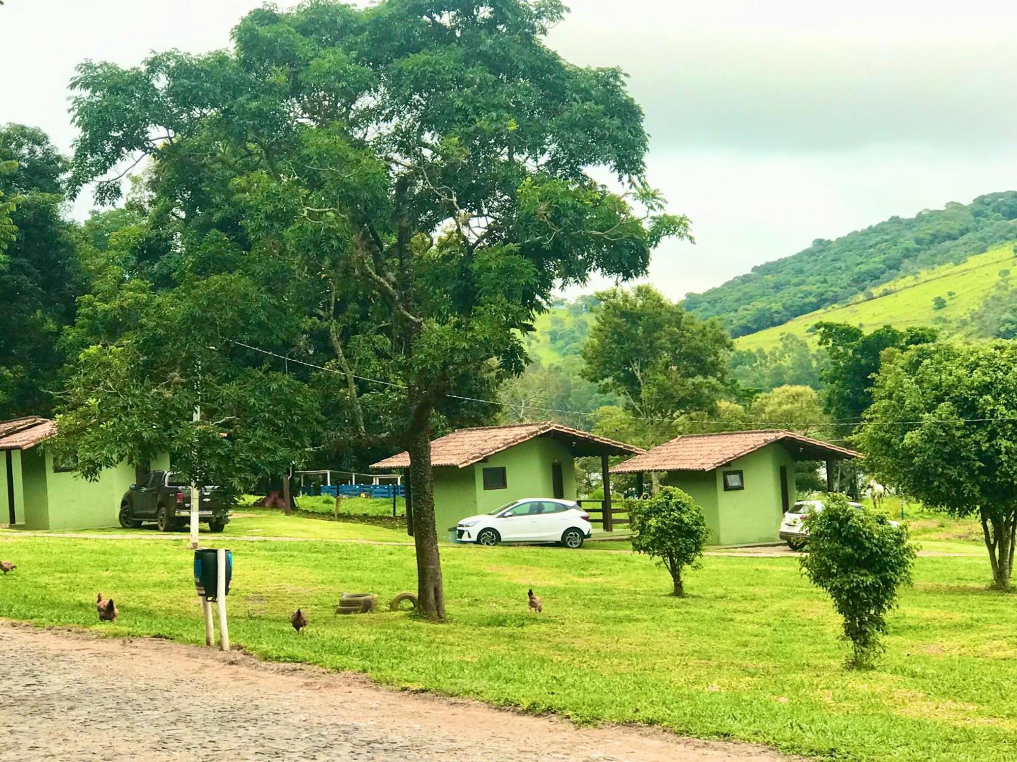 Pousada E Camping Recanto Da Praia Capitolio Bagian luar foto